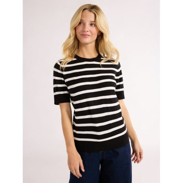 Free Assembly Women's Shrunken Sweater Tee, Sizes XS-XXL