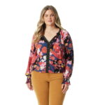 Jessica Simpson Women's and Women's Plus Tifany Embellished Blouse