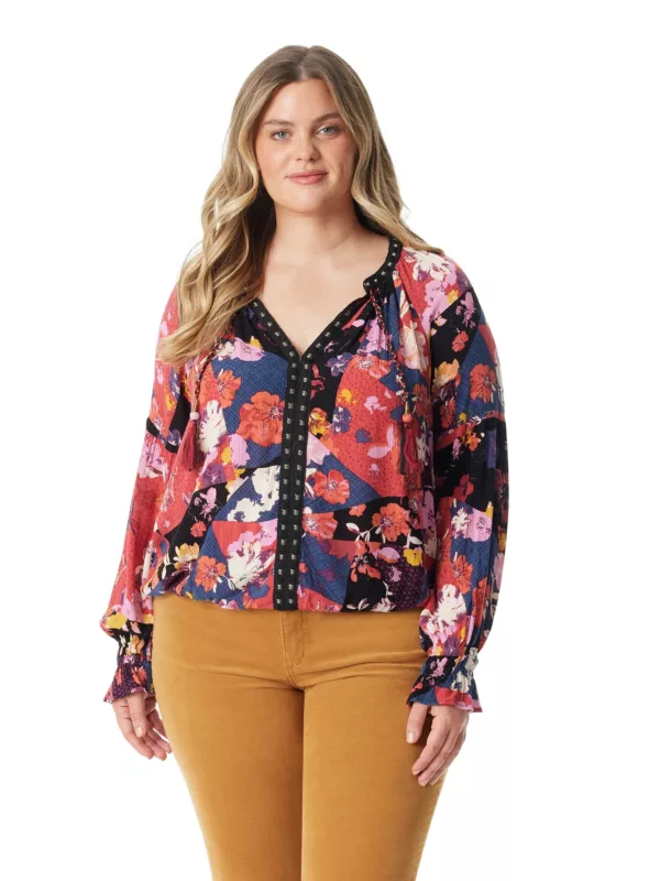 Jessica Simpson Women's and Women's Plus Tifany Embellished Blouse