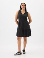 GAP Women's Sleeveless Split Neck Dress