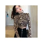 MarinaVida Women's Leopard/Zebra Print Turtleneck Slim Long Sleeve Crop Top