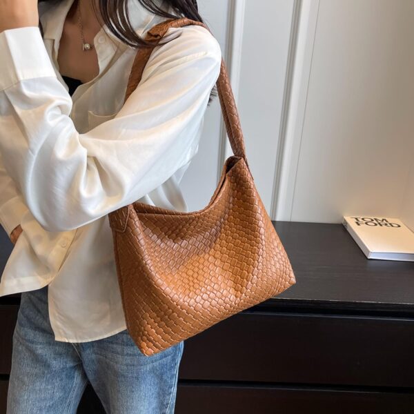 2024 Woven Leather Shoulder Bag for Women, Woven Soft Vegan Leather Tote Bag, Large Capacity Top-handle Hobo Bag