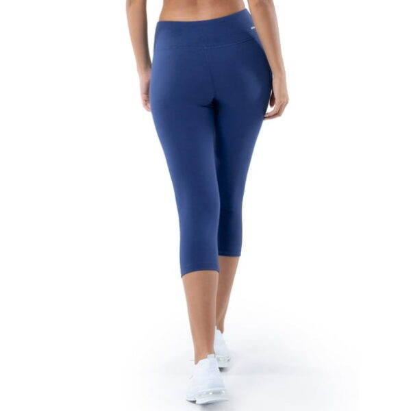 Athletic Works Women's and Women's Plus Active Dri-Works Capri Leggings, Sizes S-5X