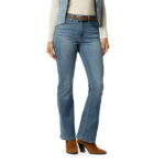 Levi Strauss Signature Women's and Women's Plus Mid Rise Bootcut Jeans, 30", 32” and 34" Inseams, Sizes 2-28