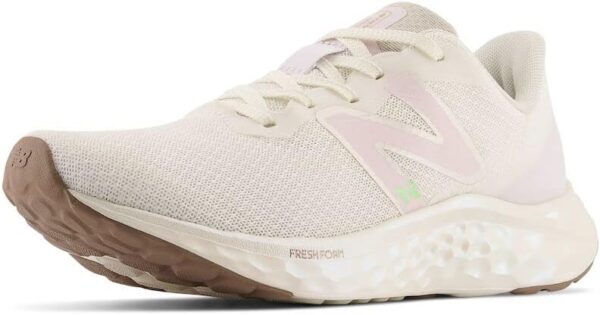 New Balance Women's Fresh Foam Arishi V4 Running Shoe