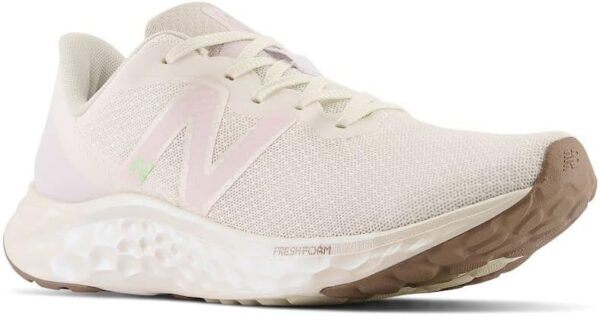 New Balance Women's Fresh Foam Arishi V4 Running Shoe