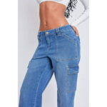 Women's Low Rise Relaxed Cargo Jeans