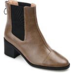 Journee Collection Womens Nigella Faux Leather Chelsea Boots Shoes BHFO 1034