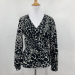 Who What Wear Top Womens S Small Swirling Leopard Keyhole Tie Peplum Wrap Blouse