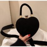 YOUI-GIFTS Heart Shaped Purse Plush PU Velvet Shoulder Bag Handbag Crossbody Bag with Chain Clutch Evening Bag for Women