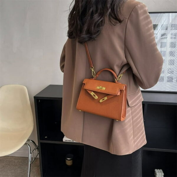 QWZNDZGR 2022 Winter Leisure Kelly Bag Women's New Style Aesthetic Trend Messenger Bag Fashion Simple Portable Shoulder Bag