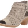 Easy Street Women's Carrigan Ankle Boot, Grey, 9 Wide